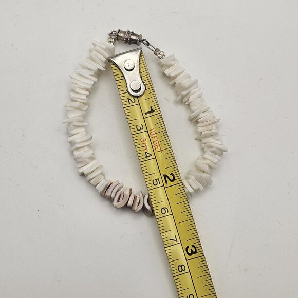 White & Brown Puka Chip Shell Beads Small Bracelet Vintage 90s Y2K Preppy Beach - Picture 5 of 5